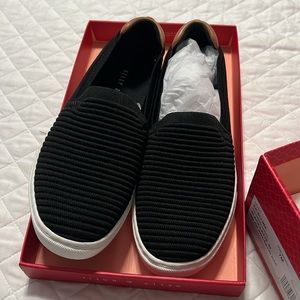 Kelly & Katie Slip on Sneakers - black